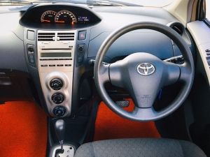 TOYOTA YARIS 1.5 E เกียร์ AT ปี2011 พร้อมแม็กแต่งจ้า รูปที่ 5