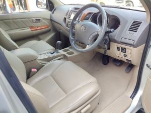 TOYOTA FORTUNER 3.0V 2WD ปี 2010 เกียร์ AT รูปที่ 5