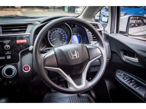 2016 Honda Jazz 1.5 (ปี 14-18) V i-VTEC Hatchback AT รูปที่ 5