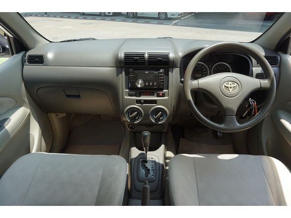 TOYOTA AVANZA 1.5E VVT-i AT ปี2011 สีขาว รูปที่ 5