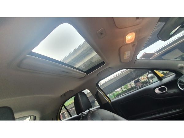 MG 3  1.5 V  SUNROOF  ปี2016 รูปที่ 5