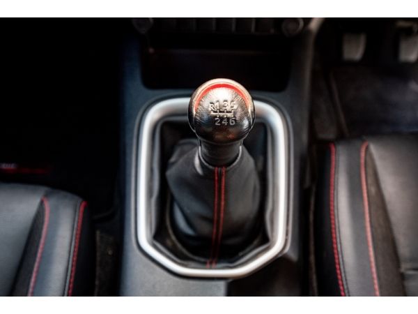 2018 Toyota Hilux Revo 2.4 SMARTCAB SMARTCAB Prerunner TRD Sportivo Pickup MT รูปที่ 5