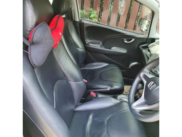 HONDA​ JAZZ​ 2010​ V AT รูปที่ 5