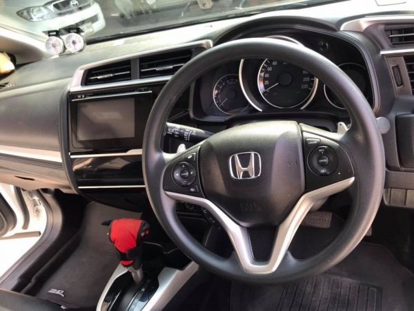 ขาย รถยนต์ Honda Jazz 1.5 SV Auto ปี 2016 รูปที่ 5