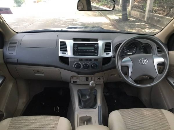 Toyota Vigo Smartcab 2.5E MT 2012 รูปที่ 5