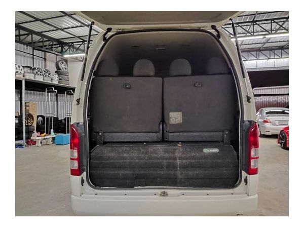 รถบ้านแท้ Toyota Hiace Commuter 2.7 vvt I ปี 2012  เล่มเอกสารพร้อมโอน ไม่เคยเป็นรถรับจ้าง  จัดไฟแนนซ์ได้เต็ม 100% ออกรถใช้เงิน 3,000 บาทเท่านั้น ขายราคา 418,000 บาท เงินสดลดได้ รูปที่ 5