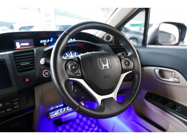 HONDA CIVIC FB 1.8 E AT ปี 2012 รถบ้านแท้ ชื่อบุคคล รถสวยกริ๊ป รูปที่ 5