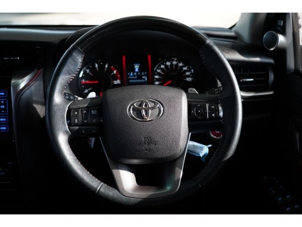 Toyota Fortuner 2.8 TRD ปี 2016 รูปที่ 5