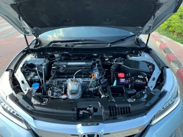 HONDA ACCORD 2.4 EL NAVI 2017 รูปที่ 5