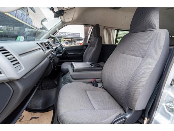 C4023 2012 Toyota Commuter 2.5 D4D VIP รูปที่ 5