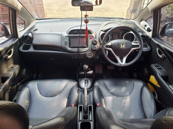 Honda Jazz GE MC 2011 รถบ้านเจ้าของขายเอง น้ำมันล้วน รูปที่ 5