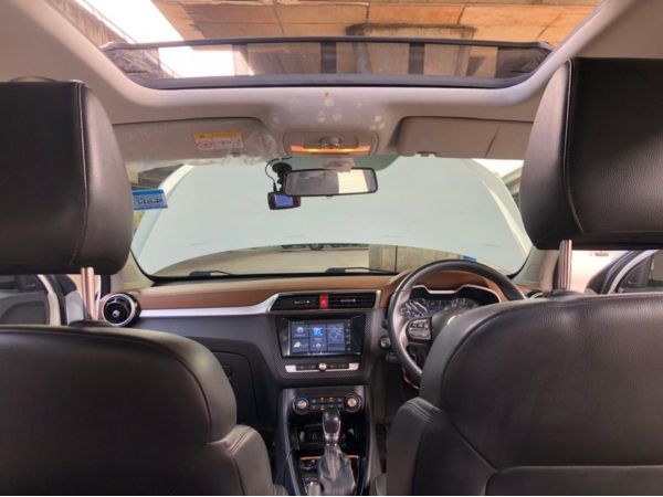 2018 MG ZS 1.5X Sunroof รถมือเดียว ขายจากศูนย์ MG โดยตรง รูปที่ 5