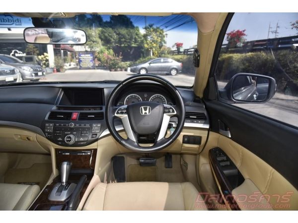 2010 HONDA ACCORD 2.4 EL NAVI ใช้เงิน 5 พันออกรถ ฟรีดาวน์ แถมประกันภัย รูปที่ 5