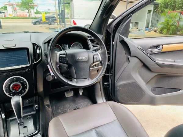 ISUZU D-MAX HI-LANDER CAB-4 3.0 V-CROSS AT VGS Z-Prestige Navi  2018 รูปที่ 5