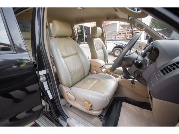 2010Toyota Vigo 4DR รุ่น E ตัวสูง รูปที่ 5