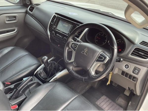 MITSUBISHI TRITON ALL NEW MEGA CAB 2.4 GLS Ltd Plus  ปี 2017 รูปที่ 5