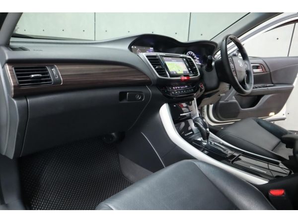 2016 Honda Accord 2.0 Hybrid TECH i-VTEC Sedan AT (ปี 13-17) B7283 รูปที่ 5