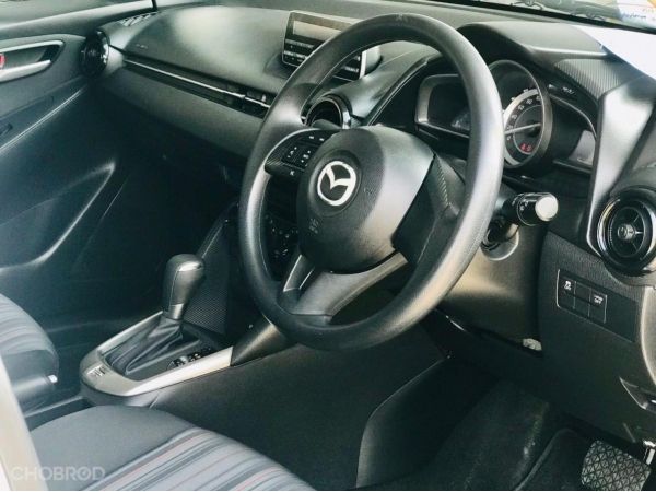 Mazda2 1.3 Standard Auto 2015 รูปที่ 5