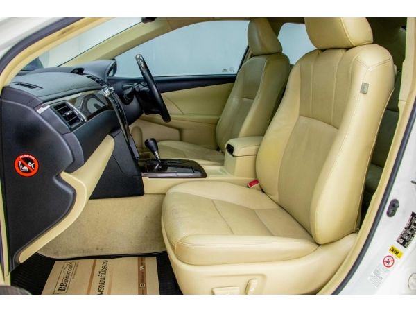 2016 TOYOTA CAMRY 2.5 HV CD ผ่อน 5,864 บาท ถึงสิ้นปีนี้ รูปที่ 5