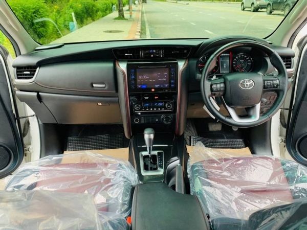 ฟรีดาวน์ TOYOTA FORTUNER 2.8 TRD SPORTIVO BLACK TOP 4WD 2019 รูปที่ 5