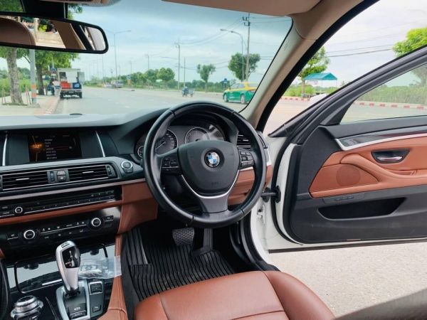 BMW SERIES 5 520D LCI SPORT F10 2014 จด 2017 รูปที่ 5