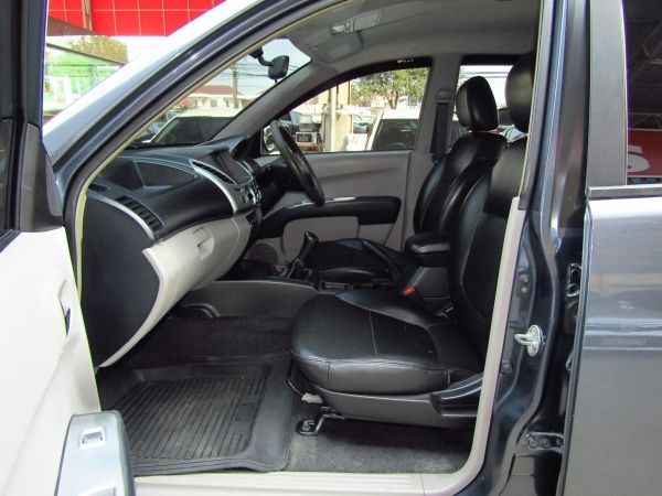 Mitsubishi Triyon Double cab 2.5 plus MT/2011 รูปที่ 5