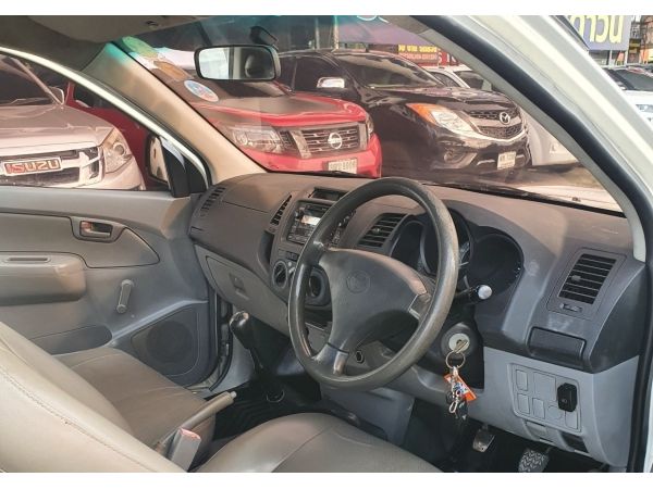 2010 TOYOTA HILUX VIGO SINGLE 3.0 MT ดีเซล ผ่อนเพียง 6,xxx เท่านั้น รูปที่ 5