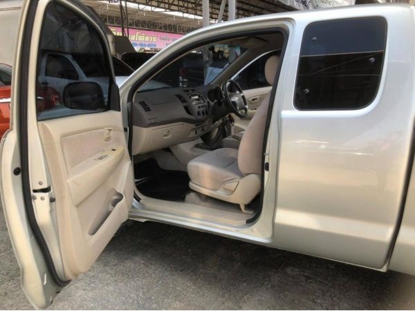 2006 TOYOTA HILUX VIGO CAB 3.0G ดีเซล TOP ผ่อนเพียง 5,xxx เท่านั้น รูปที่ 5