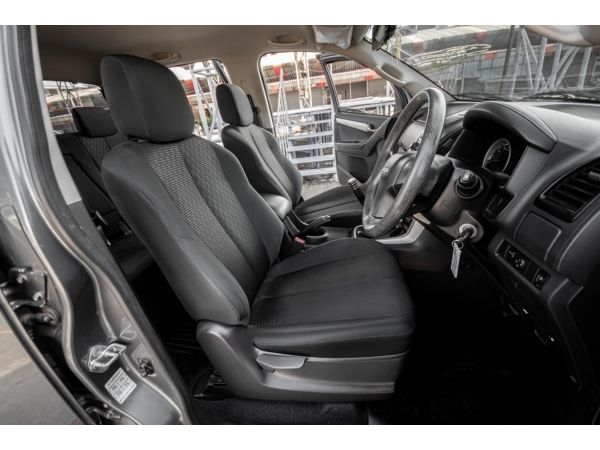 ISUZU D-MAX 1.9L DDI DOUBLE CAB HI-LANDER MT สีเทา ปี 2019 รูปที่ 5