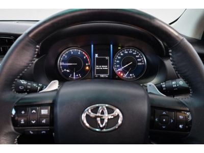 2020 TOYOTA FORTUNER 2.4 V รูปที่ 5