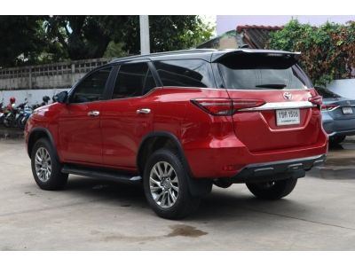 Fortuner 2.4 V ปี 20 รถทดลองขับจากโตโยต้ามอเตอร์ ฟรีดาวน์ ผ่อนเดือนละ 19,xxx.- รูปที่ 5