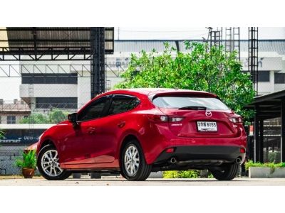 MAZDA 3 HATCHBACK รุ่น C ปี 2015 สีแดง รูปที่ 5