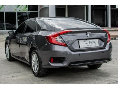 HONDA CIVIC FC 1.8E CVT I-VTEC A/T ปี 2016 รูปที่ 5