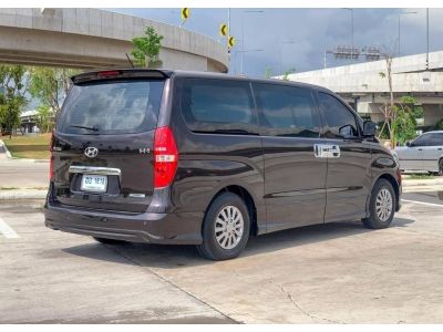 2018 HYUNDAI H-1 2.5  DELUXE  เครดิตดีฟรีดาวน์ รูปที่ 5