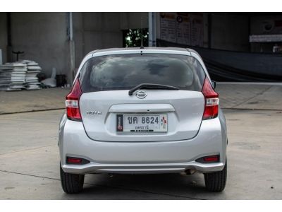 NISSAN NOTE 1.2 V CVT AB ABS รถมือเดียวสวย ใครงสร้างเดิมทั้งคัน เลิกกังวลเรื่องซ่อม รูปที่ 5