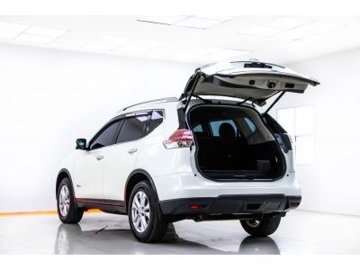 2016  NISSAN  X-TRAIL 2.0 V HYBRID 4WD  ผ่อน 5,702 บาท 12 เดือนแรก รูปที่ 5