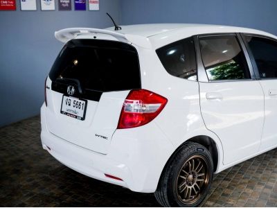 HONDA JAZZ 1.5V เกียร์AT ปี13 รูปที่ 5