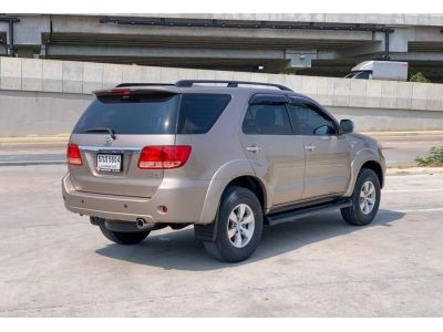 2005 TOYOTA FORTUNER 2.7 V 4WD​ LPG รูปที่ 5