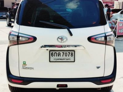 2017 Toyota Sienta 1.5V เครดิตดีฟรีดาวน์ รูปที่ 5