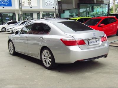 2013  HONDA ACCORD 2.4 TECH *ดบ.เริ่ม 2.79% ฟรีดาวน์ แถมประกันภัย รูปที่ 5