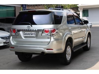 2012 TOYOTA FORTUNER 3.0 V  VNTURBO *ดบ.เริ่ม 2.79% ฟรีดาวน์ แถมประกันภัย รูปที่ 5