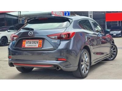 2019 Mazda 3 Skyactive  2.0 s เครดิตดีฟรีดาวน์ รูปที่ 5