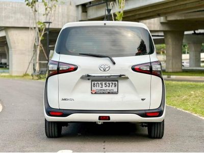 2017 TOYOTA SIENTA 1.5V เครดิตดีฟรีดาวน์ รูปที่ 5