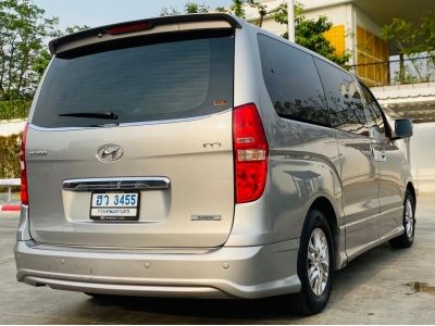 2015 HYUNDAI H1 DELUXE 2.5 DESEL เครดิตดีฟรีดาวน์ รูปที่ 5