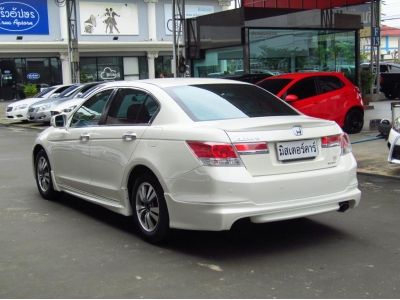 2011 HONDA ACCORD 2.0 EL *ใช้เงิน 5 พันออกรถ ฟรีดาวน์ แถมประกันภัย รูปที่ 5