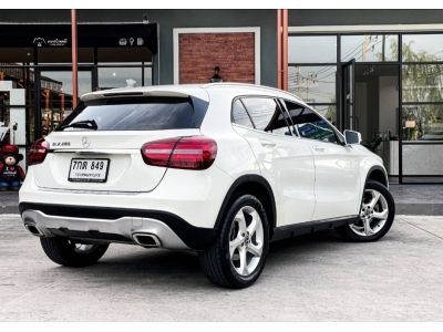 Mercedes Benz GLA200 AMG ปี 2018 รูปที่ 5