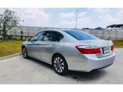 Honda accord 2.4 EL Navi Auto Year 2015 รูปที่ 5