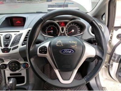 Ford Fiesta 1.5S 5D  2012 รูปที่ 5