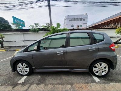 Honda jazz 1.5 SV 2011 AT รูปที่ 5