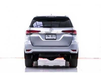 2016  TOYOTA FORTUNER 2.4 V NAVI   ผ่อน 7,251 บาท 12 เดือนแรก รูปที่ 5